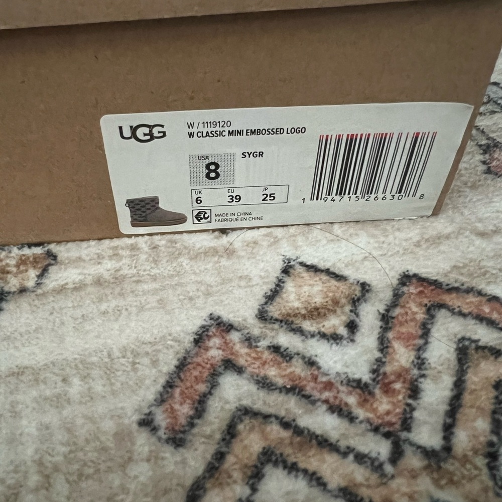 Ugg- Classic Mini Embossed - image 8